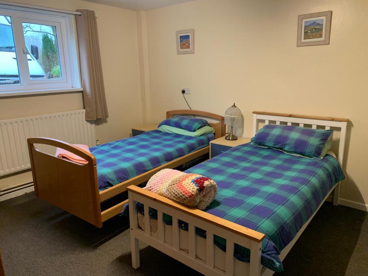 Bed and Breakfast Hafan Y Coed - Haven Of Trees Abercraf Exterior foto